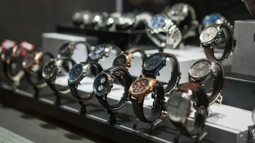 te binden vieren Peave Which Luxury Watch Brands Hold Their Value Best? - Watch & Wares